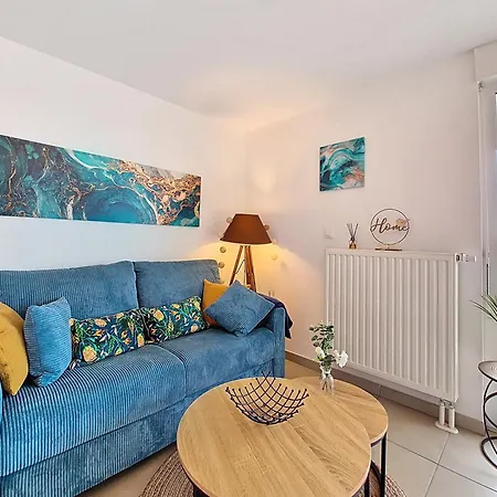 Apartment Chez Lady Mag - Neuf - Confort - Parking - Proche Centre-ville - Tram